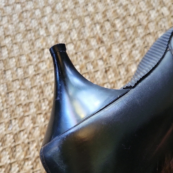 Vintage Kickerinos Black Leather Kitten Heeled Boots with Brown Fur Trim Size 7 - Picture 9 of 12